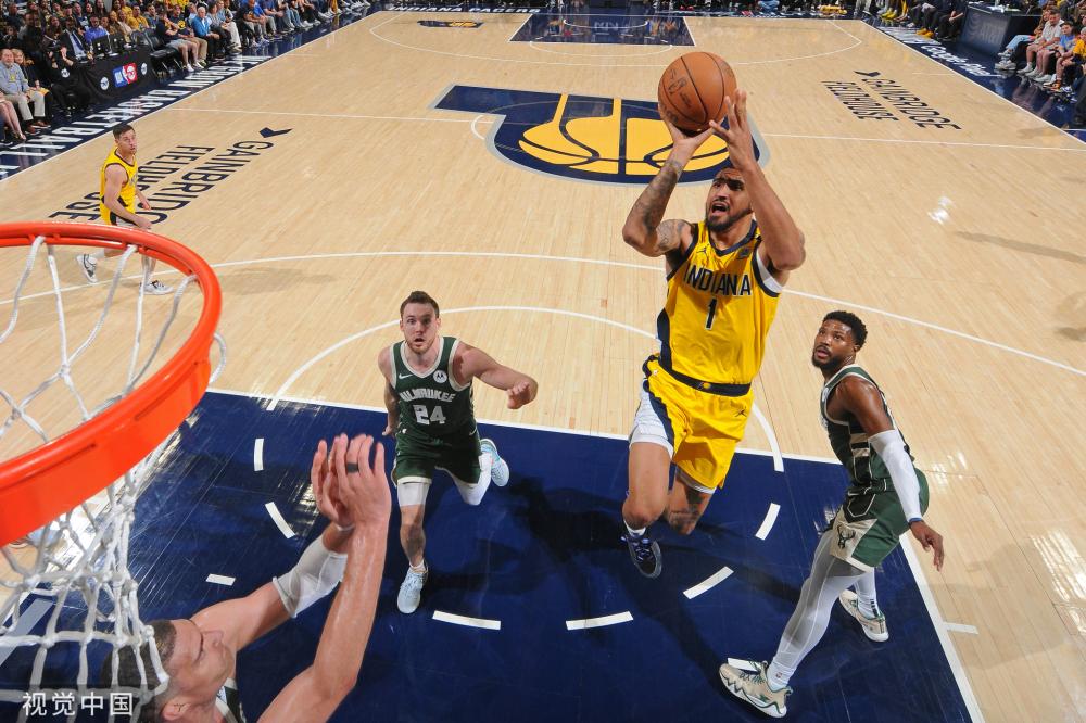 三人组在控 三人组在控