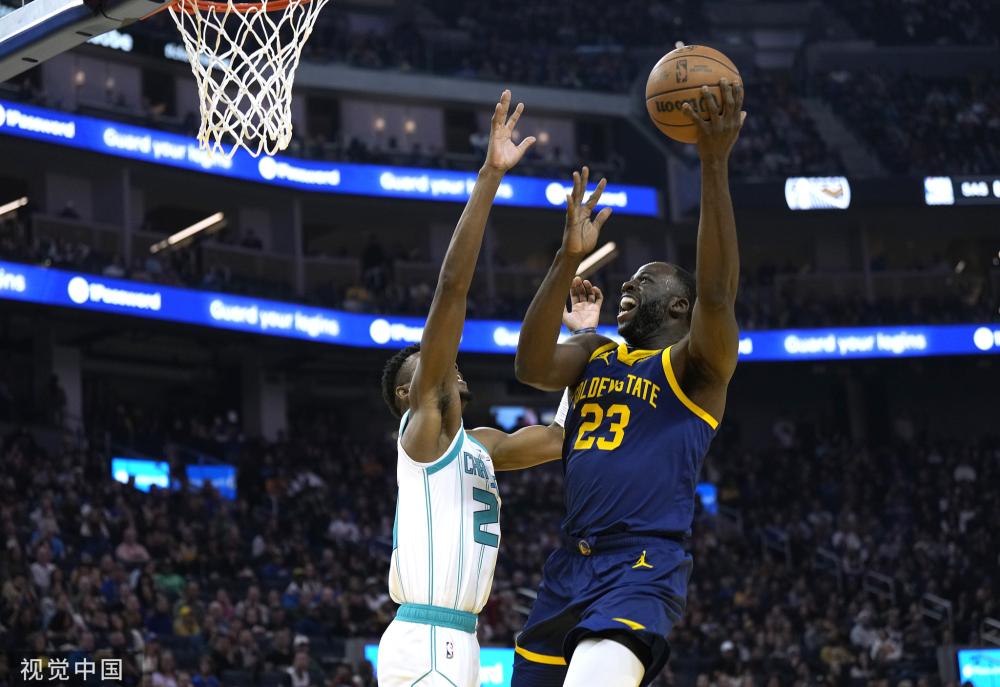 从目前她公 从目前她公