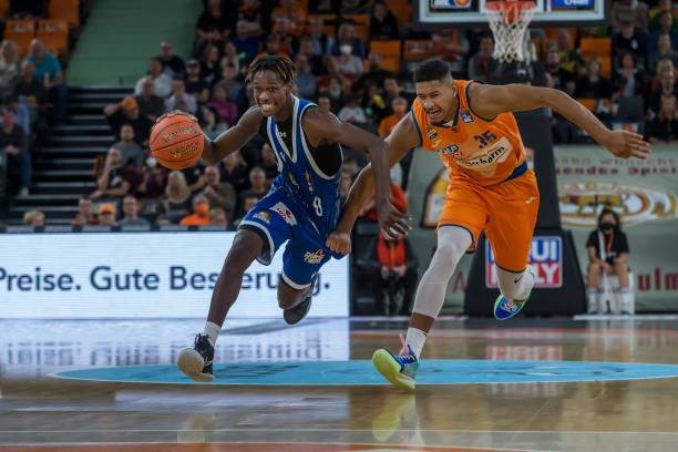 在本文中 在本文中